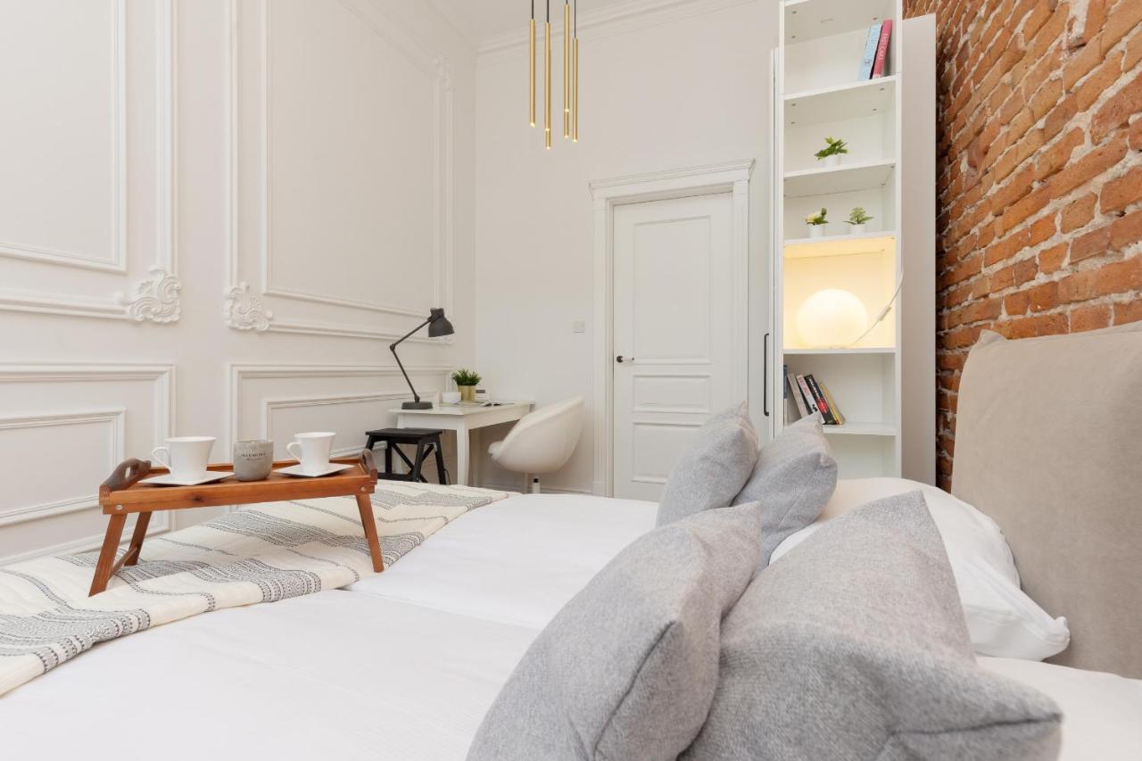 Apartment Strzelecka Old Town Cracow By Renters Prestige كراكوفيا المظهر الخارجي الصورة